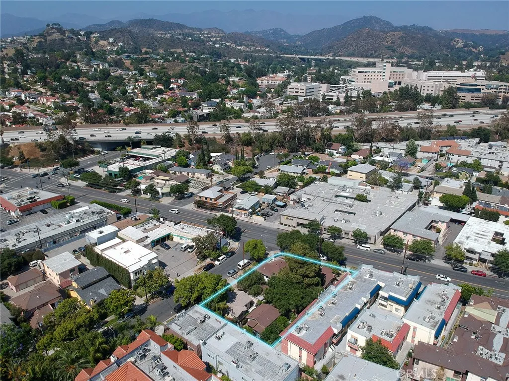 1322 E California Avenue, Glendale, California 91206 home-pic-11